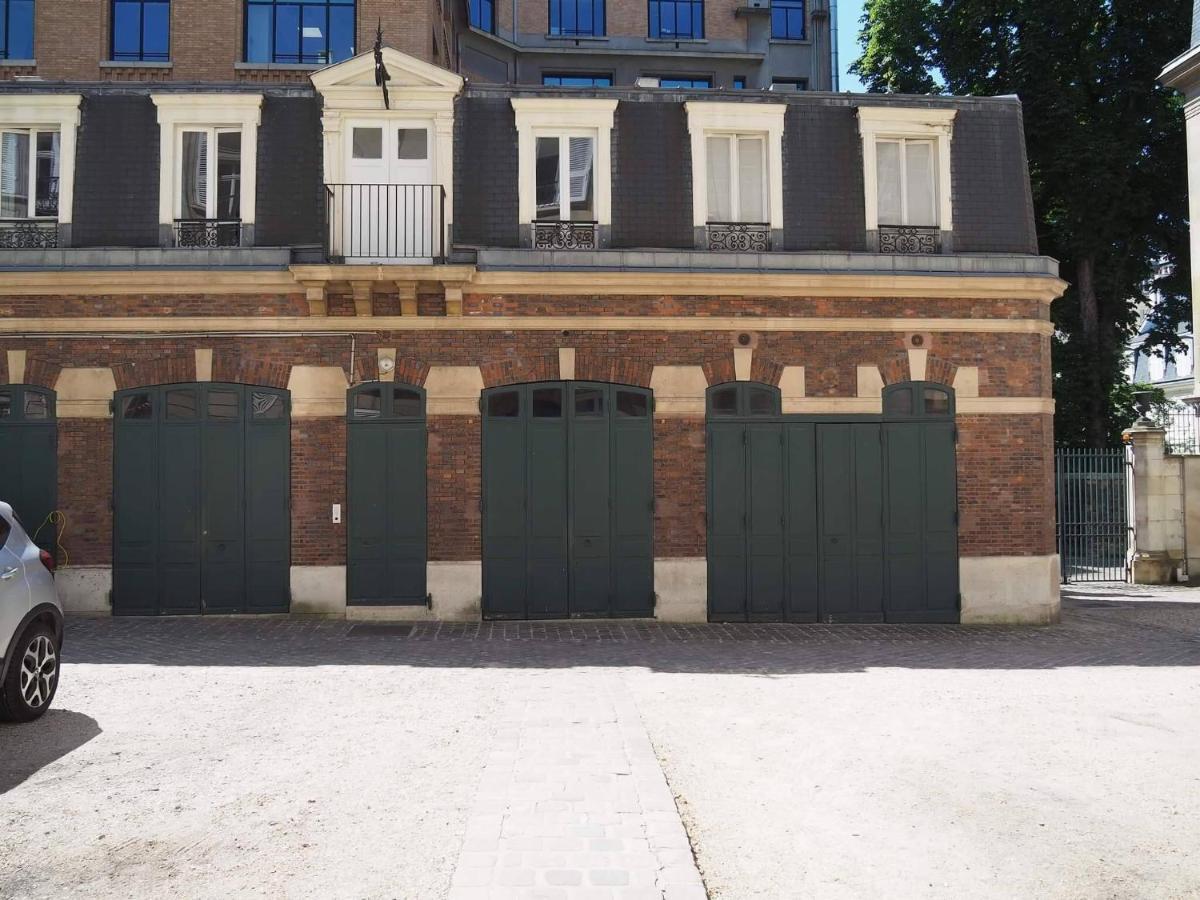 Studio Calme Pres Des Champs Elysees * Parijs