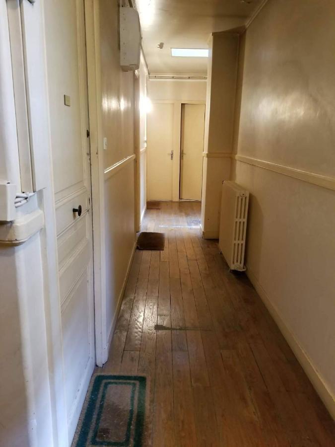 Appartement Studio Calme Pres Des Champs Elysees